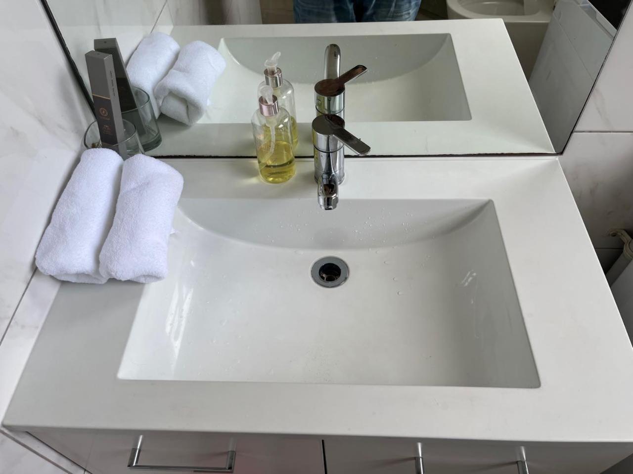 Totara Vale, Free Coffee, Parking And Wifi, Near Glenfield Mall And Highway 18,1 Окленд Экстерьер фото